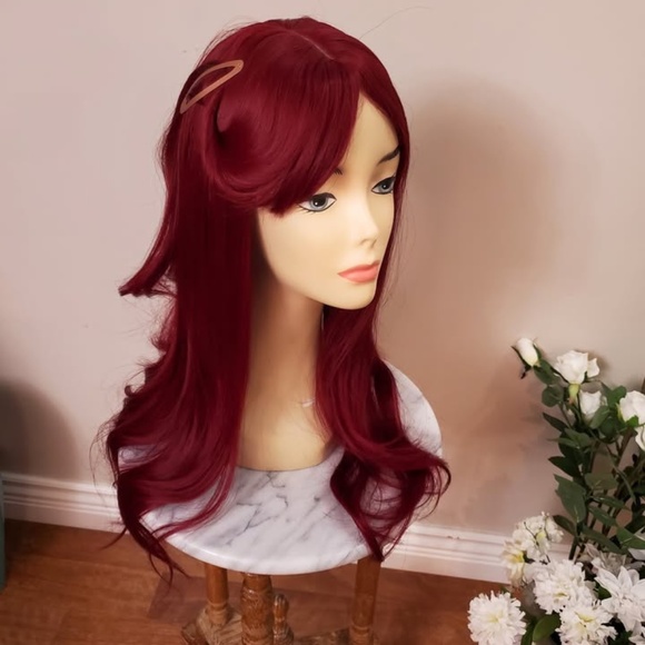 NEW Vibrant Burgundy Wine Wig - Picture 4 of 7